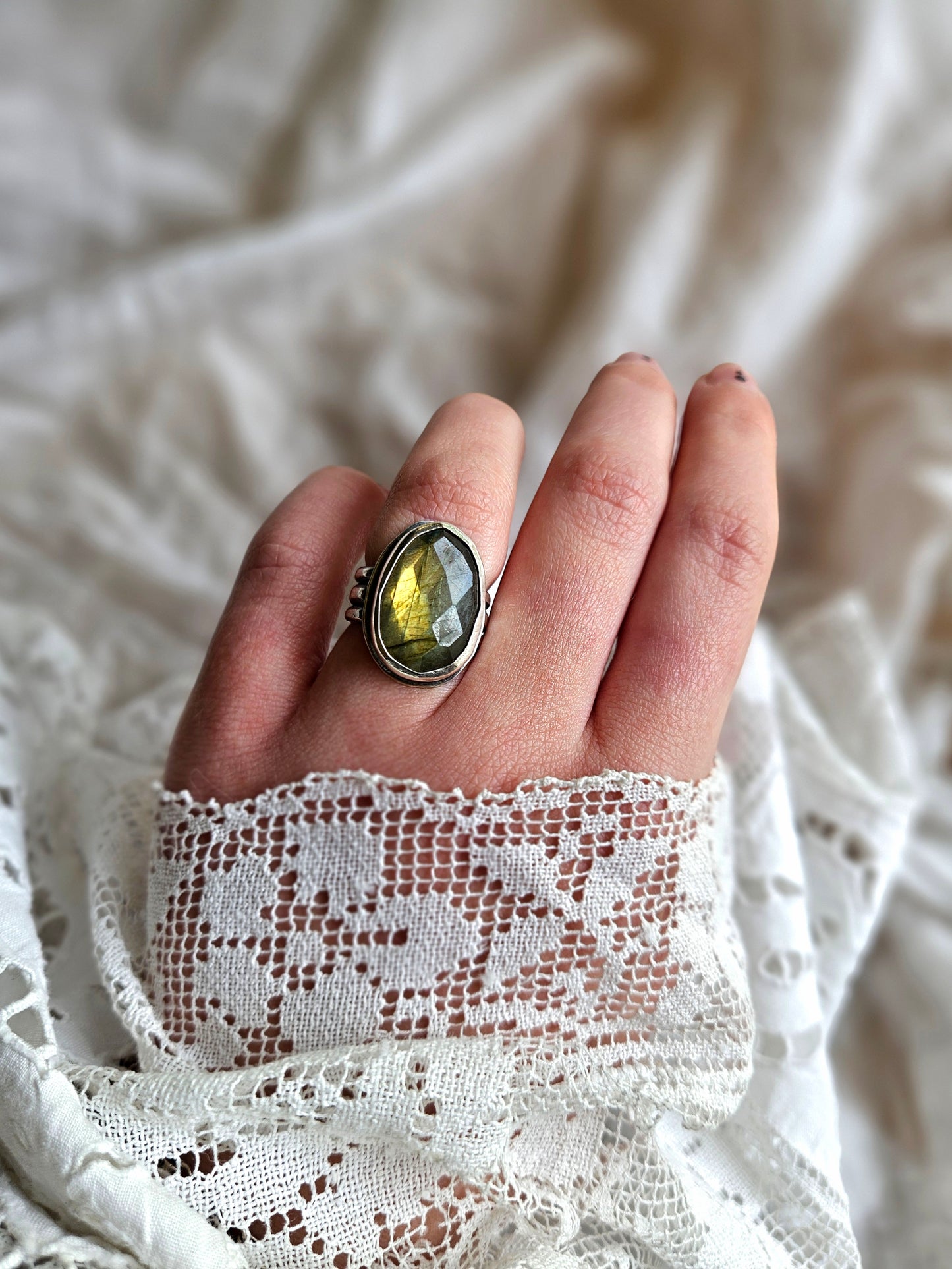 Chunky Labradorite ring - Sterling Silver