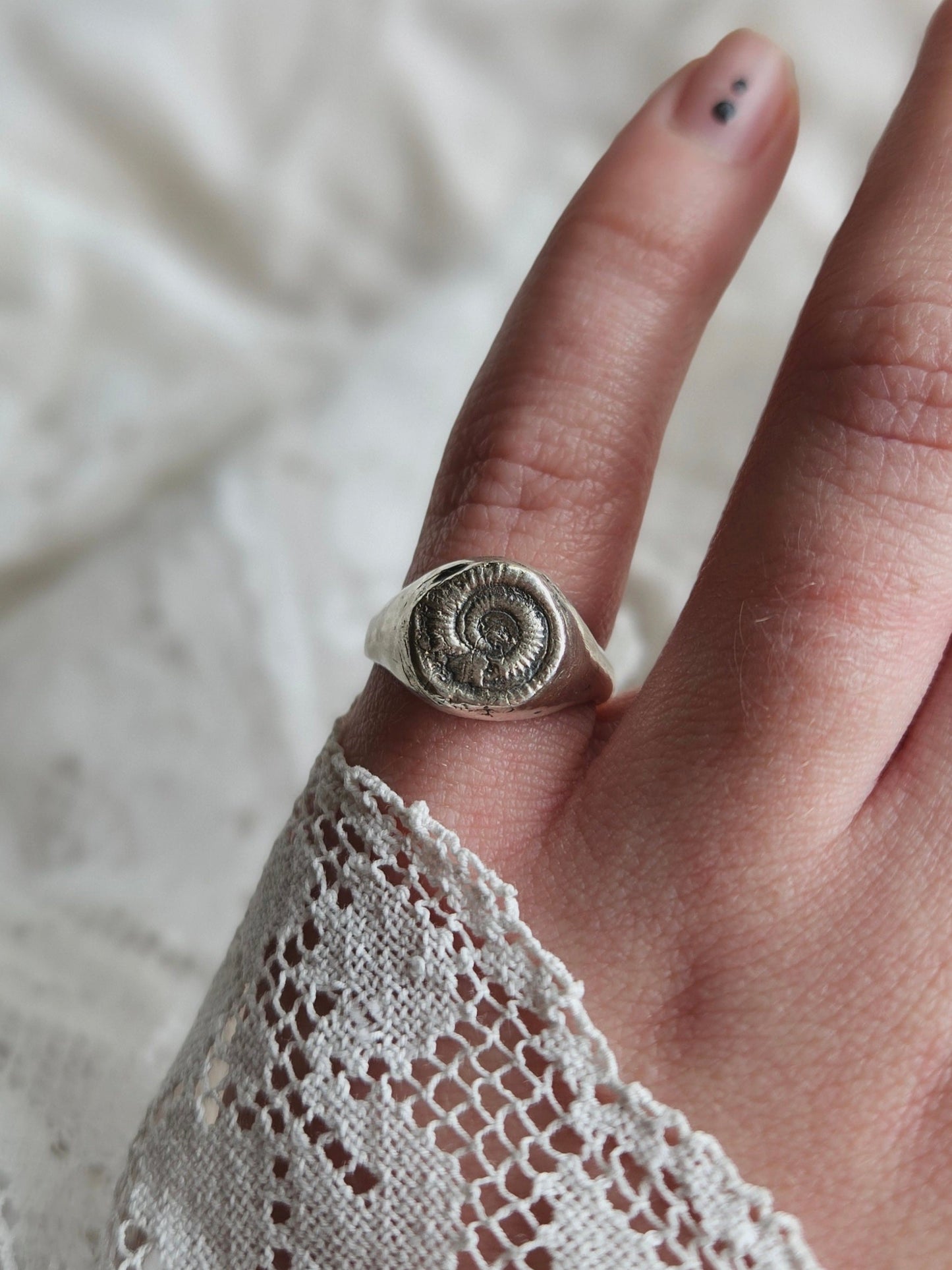 Ammonite ring - 99.9 Fine Silver