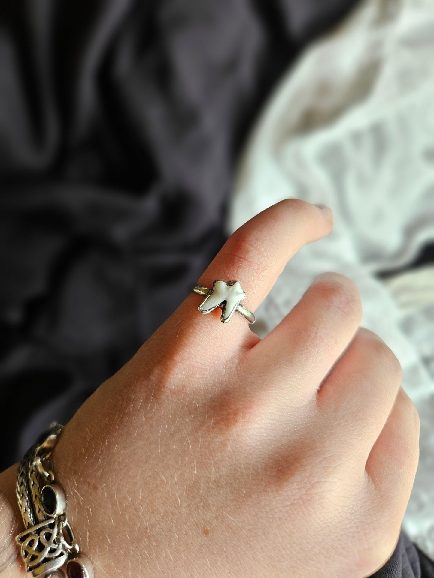 SECONDS Fox Tooth Ring - Sterling Silver
