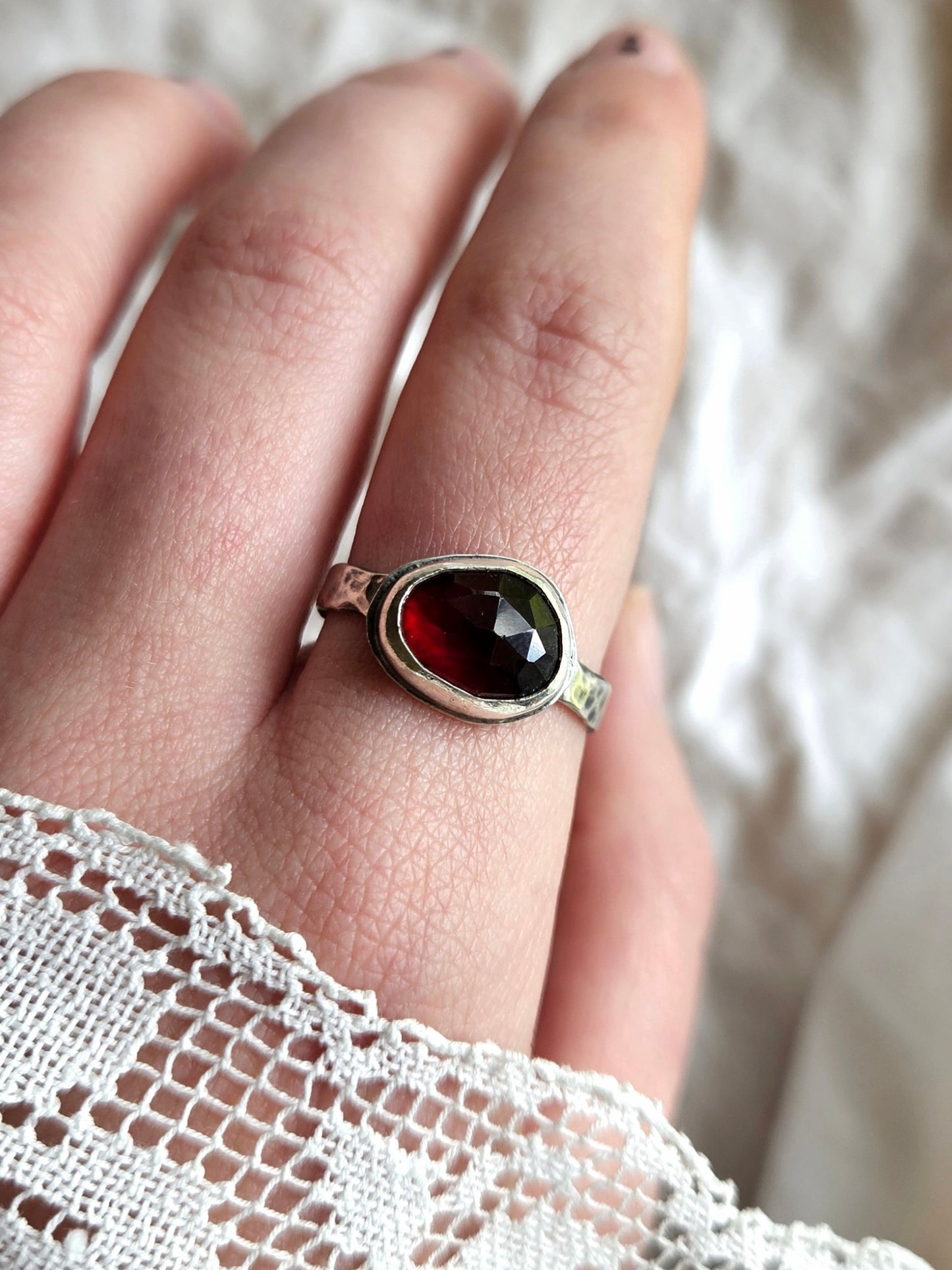 Garnet ring - Sterling Silver