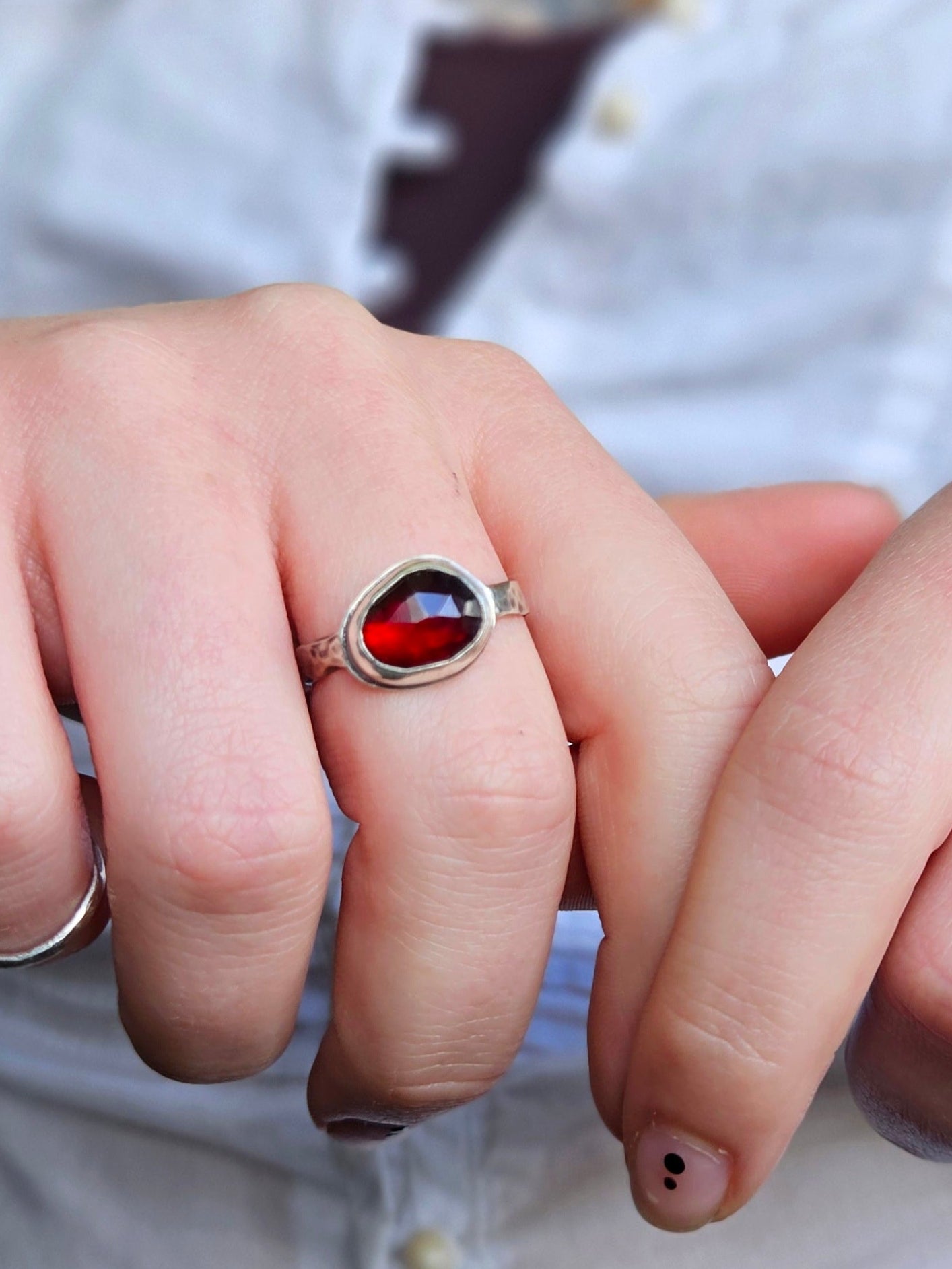 Garnet ring - Sterling Silver