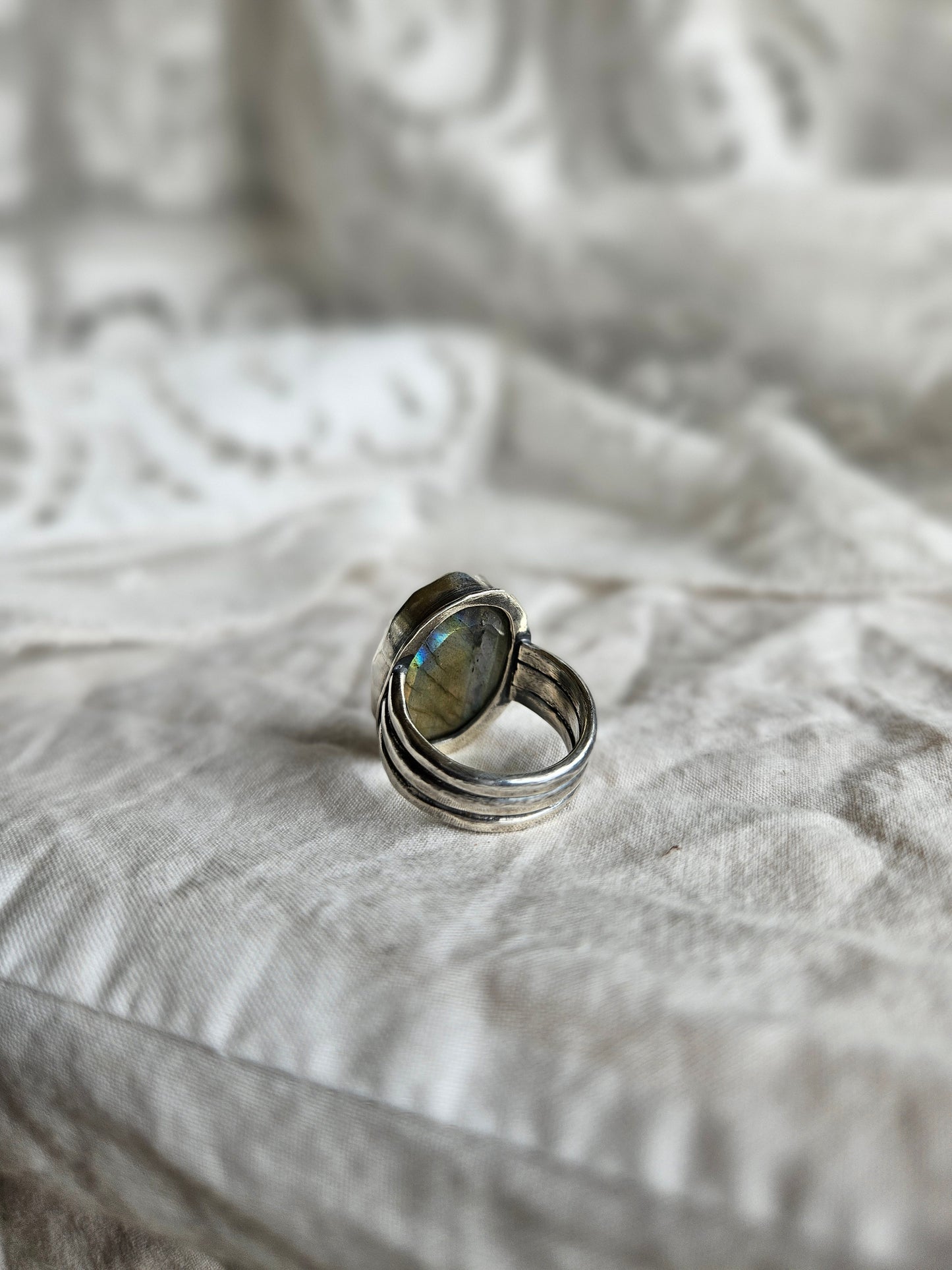 Chunky Labradorite ring - Sterling Silver